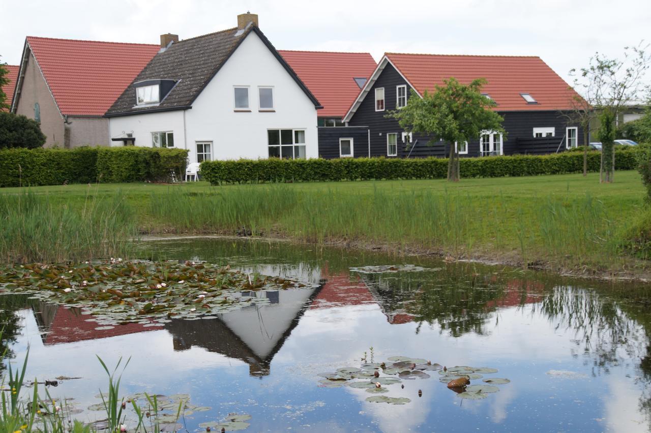 Vakantiehuizen Hofstede Elzenoord Vrouwenpolder Zimmer foto